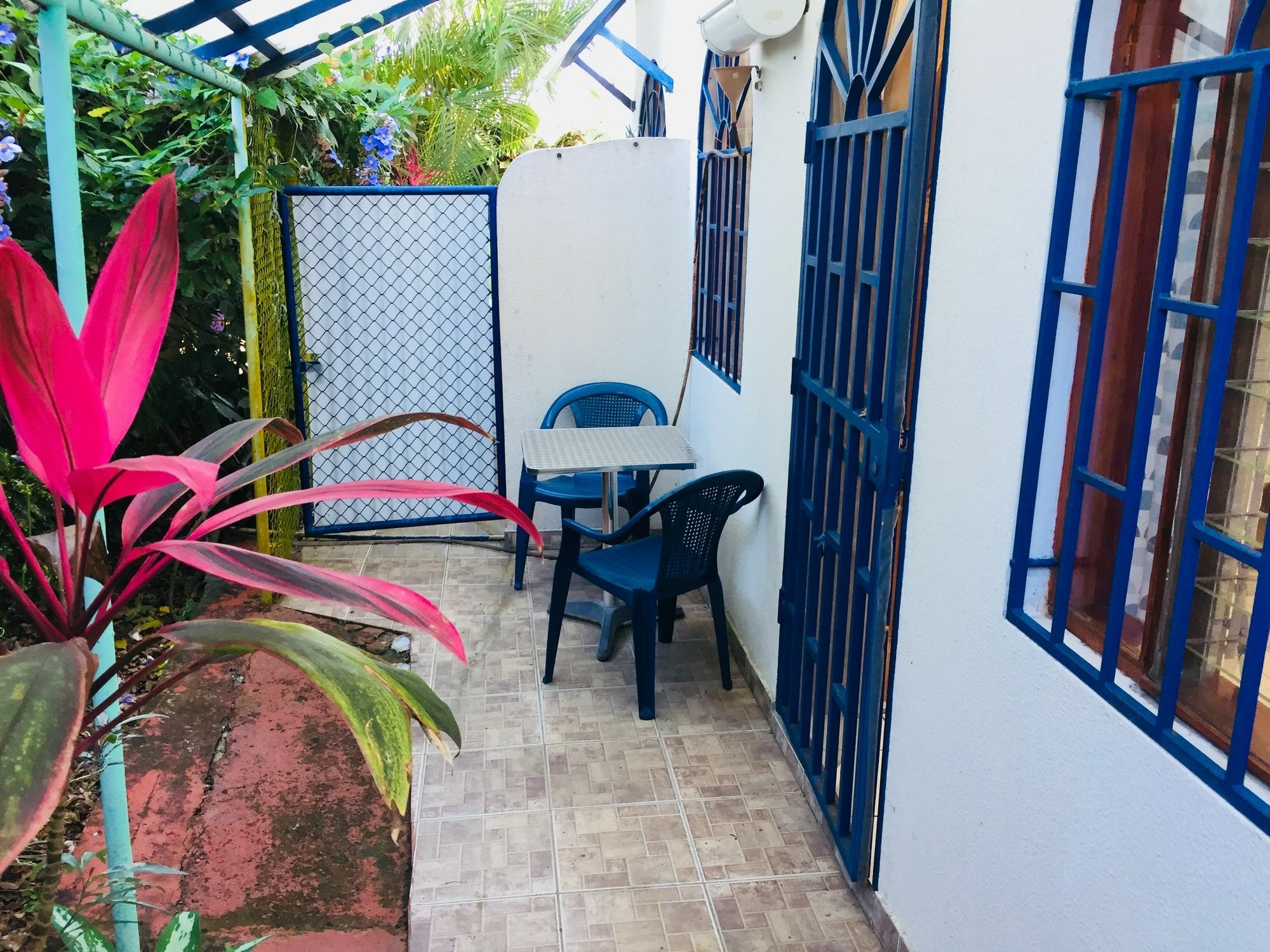 La Perlita Panzió Jacó Kültér fotó